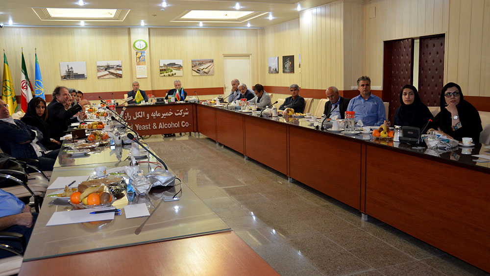 برگزاری سندیکای خمیرمایه در محل کارخانه شرکت خمیرمایه والکل رازی