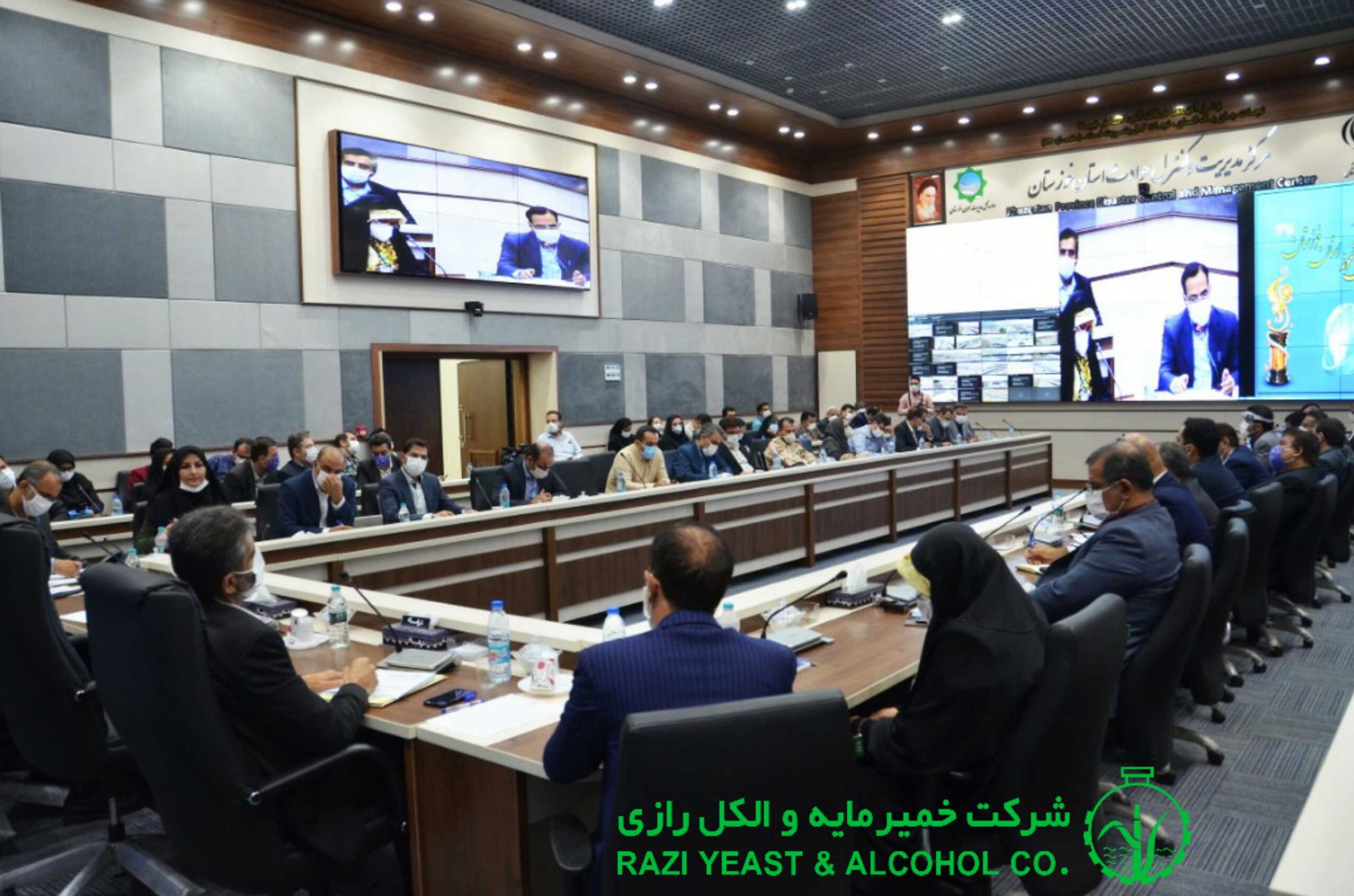 گردهمایی تجلیل و تقدیر از صادرکنندگان نمونه استان خوزستان در سال ۹۸