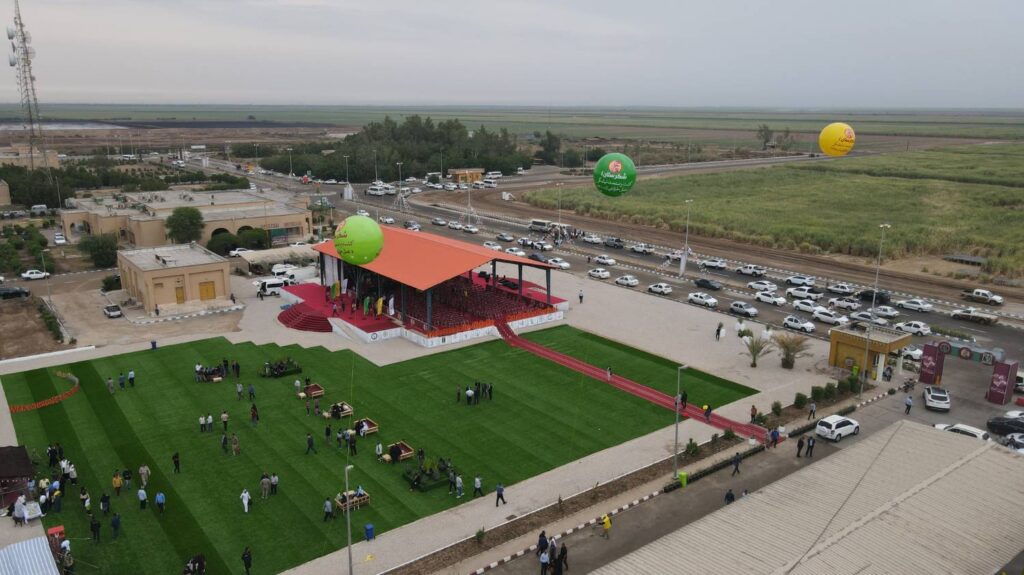 رونق و شادی ارمغان شکرستان برای جامعه پیرامون